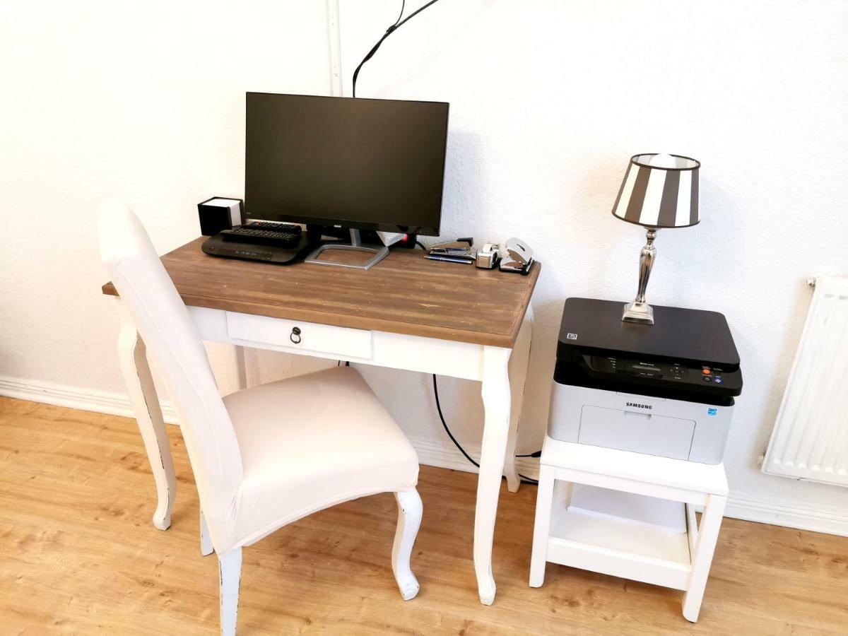 Kvh By Rockchair Apartments L Superhost Status L Boxspringbett Am Schloss Charlottenburg Welcomes You! Berlín Exteriér fotografie